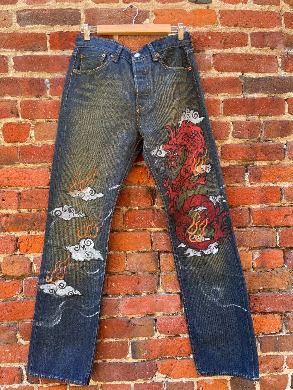 Hand-Painted Dragon NEW! (NWT) Men's 501 's Jeans Levi's